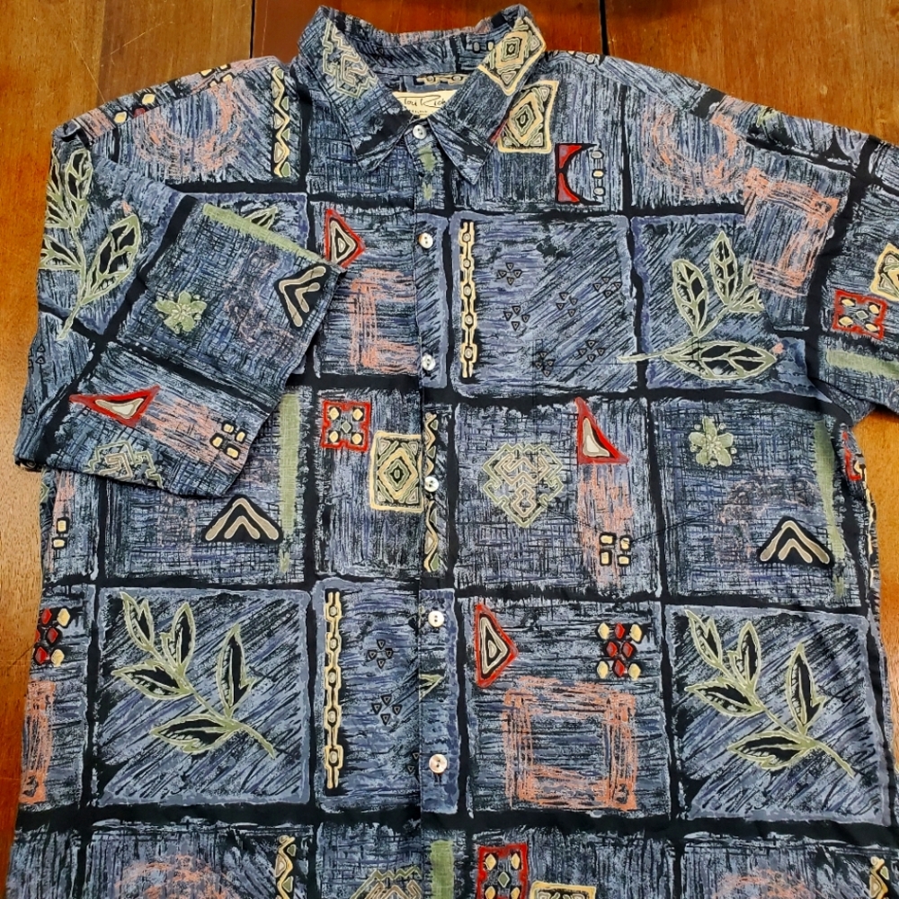 TORI RICHARD Hawaiian Shirt 100% Cotton Lawn Mens XL Honolulu Geometric Design - Picture 1 of 11